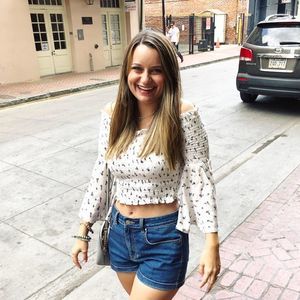 Meet your Posher, Mandy